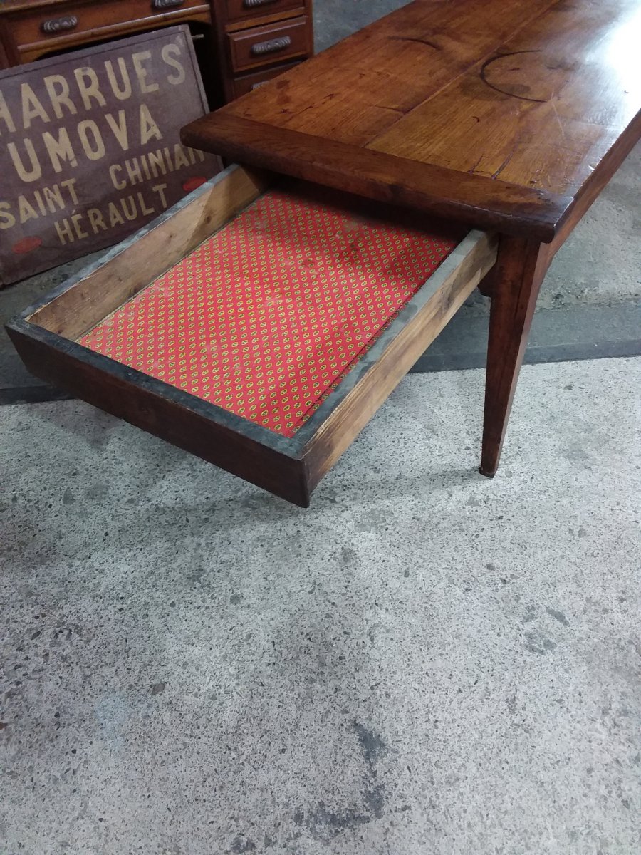 19th Century Solid Chestnut Farm Table-photo-3