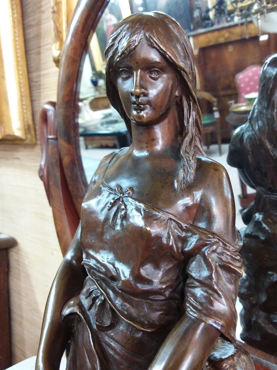 Bronze Subject Representing A Young Woman With A Tambourine After Eugène Marioton Perzinka Background-photo-2