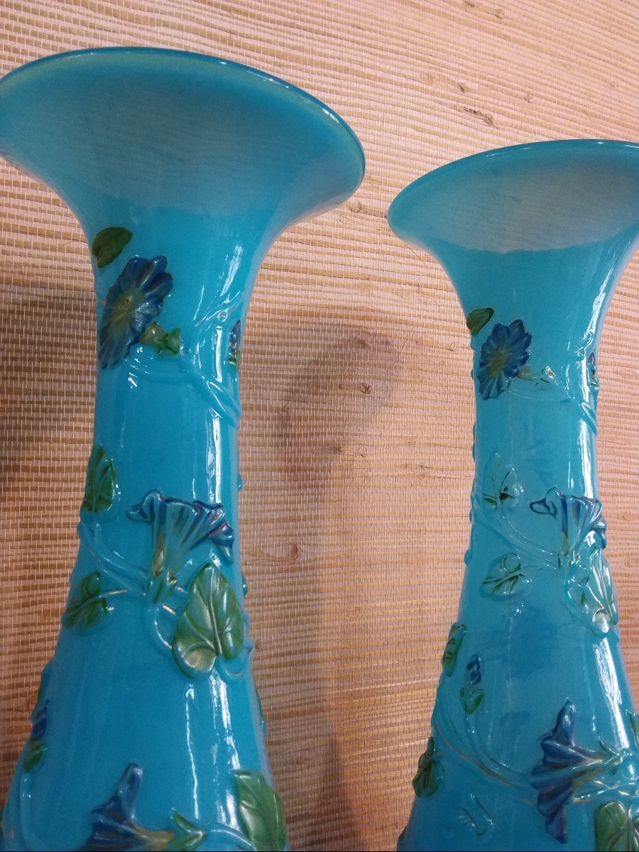 Paire De Vases Corolle , Decor De Liserons Sur Fond d'Opaline Bleue-photo-4