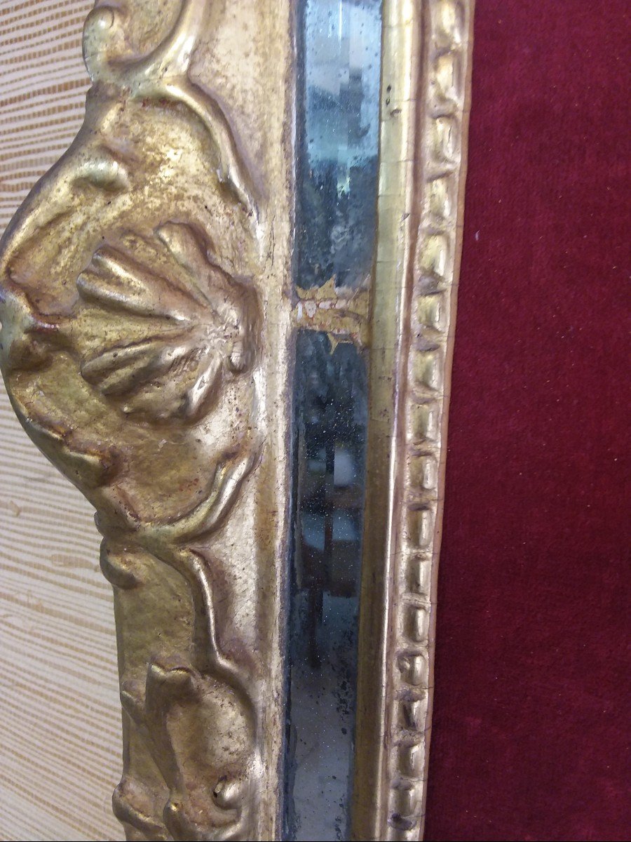 Crucifix En Ivoire Sculpté Dans Un Cadre à Parecloses En Bois Doré Au Décor De Pélican -photo-3