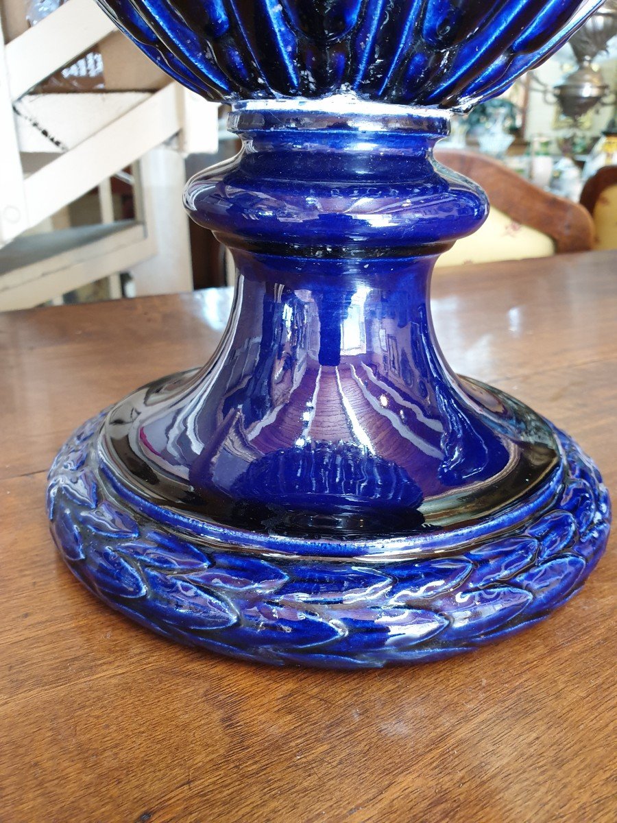 Importante Paire De Vases Couverts En Terre Vernissée Bleuie,  Sarreguemines Modèle Duplessis-photo-4