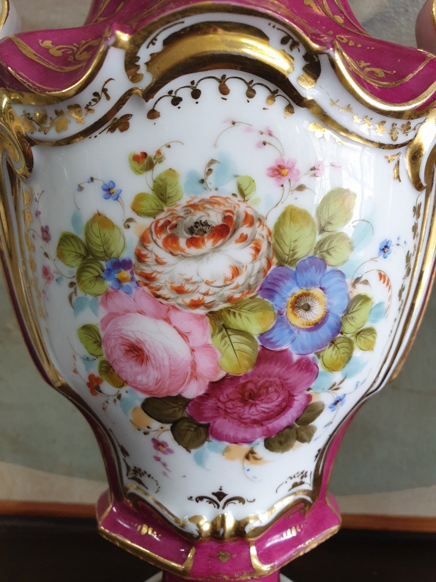 Paire De Vases En Porcelaine à Décors Aux Chinois-photo-2