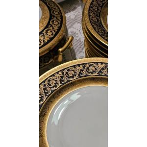 Limoges Porcelain Dinner Service, Kiln-blue With Double Gilding Polished With Agate