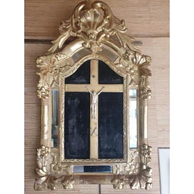 Crucifix In A Frame With Parecloses In Golden Hois