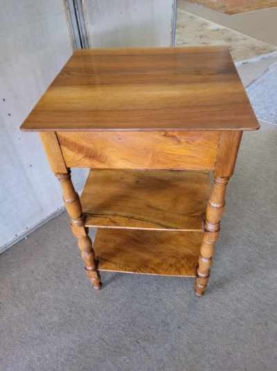 Table De Salon En Noyer  Epoque Louis Philippe      240 Euros-photo-3
