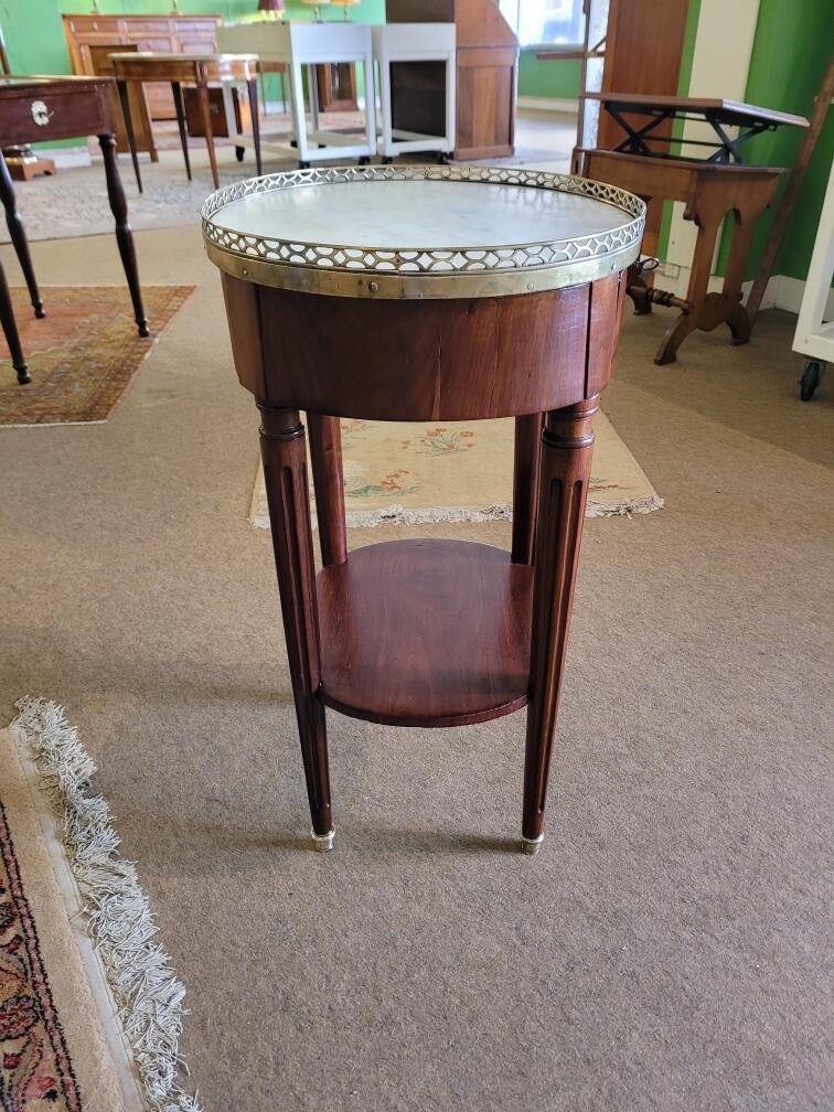 Table de salon en acajou / Epoque Louis XVI-photo-4