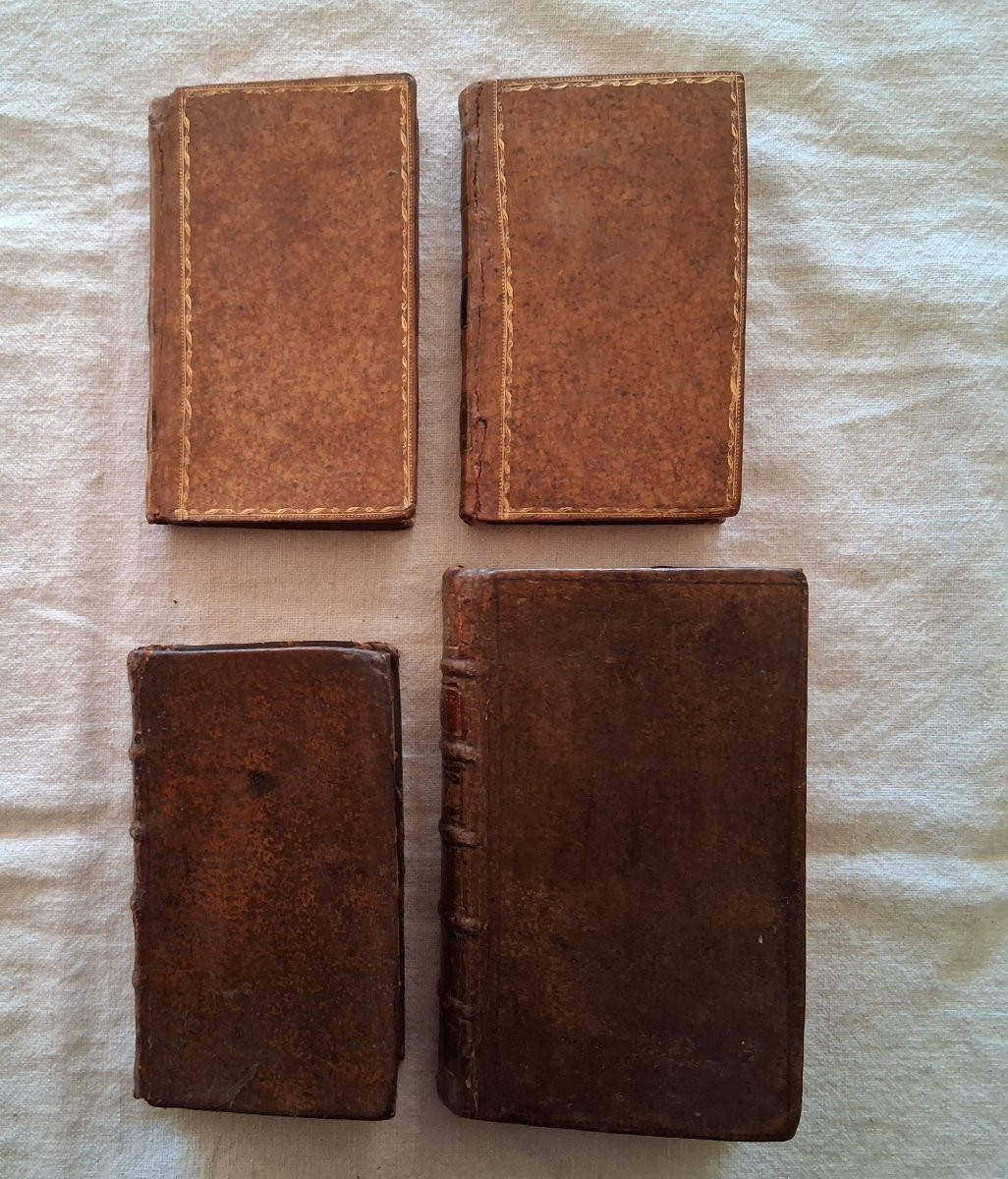 Ensemble de 4 Livres Anciens  XVII-XVIII- XIXème-photo-8