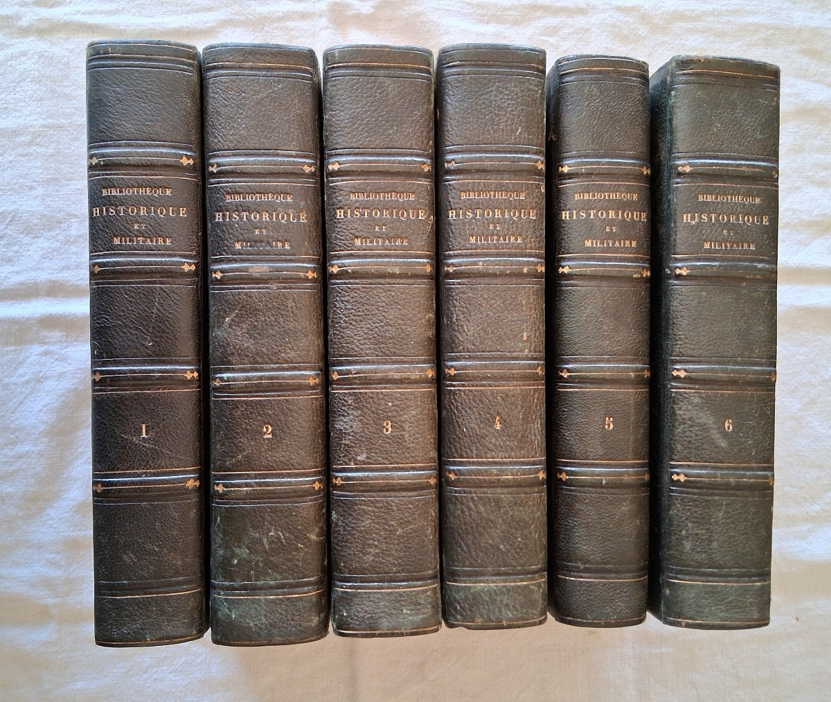 Historical And Military Library / 1840