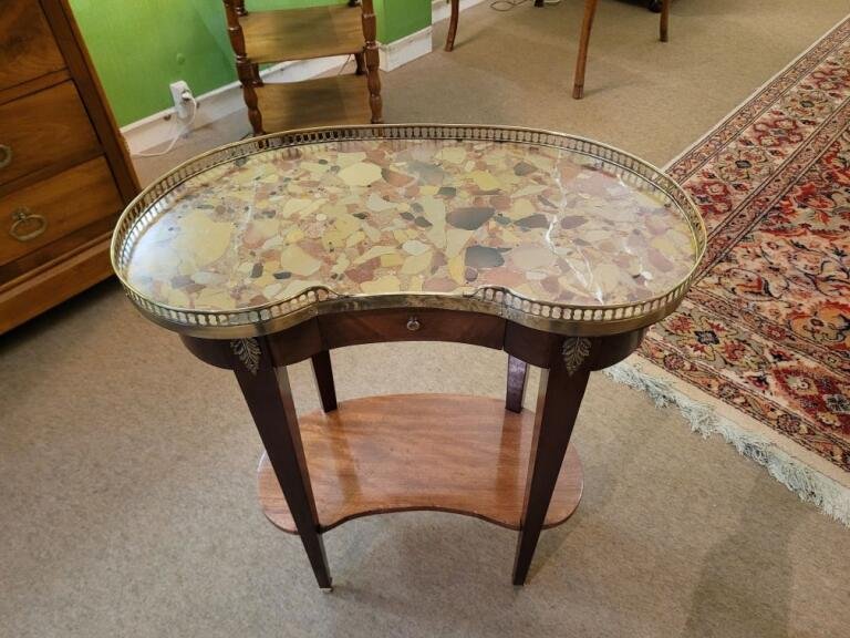 Kidney-shaped Mahogany Table / 19th Century-photo-2