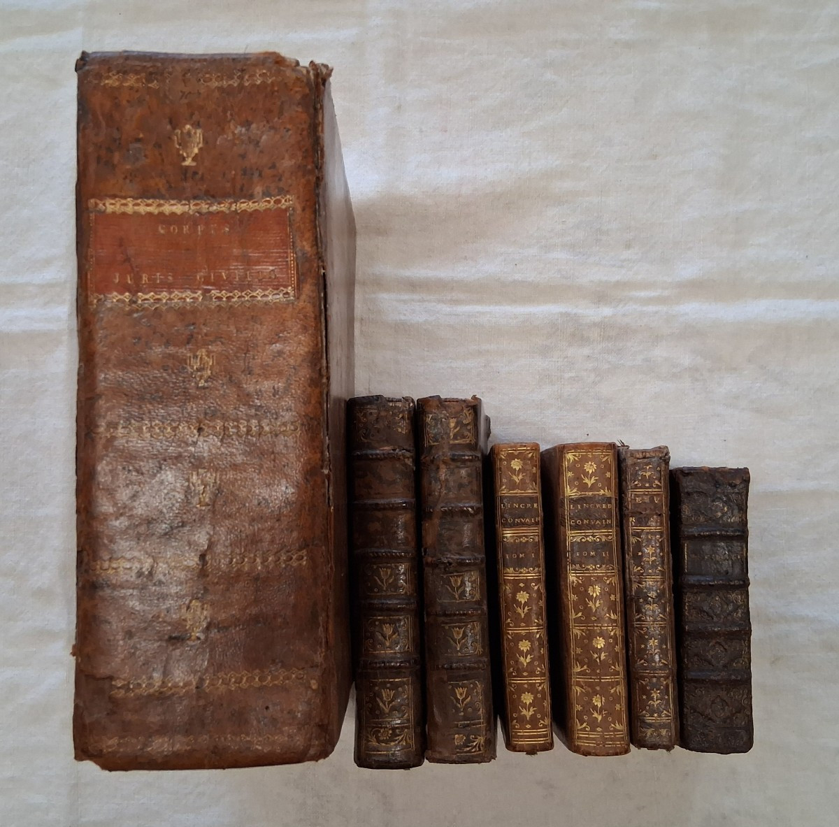 Ensemble de 7 Livres  XVII et XVIIIème 