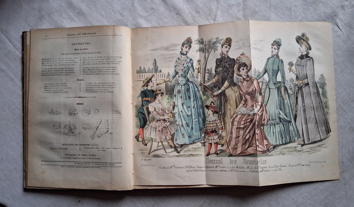 Ensemble de 12 livres / Le journal des Demoiselles -photo-4