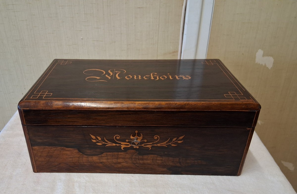 Rosewood Case / 19th Century