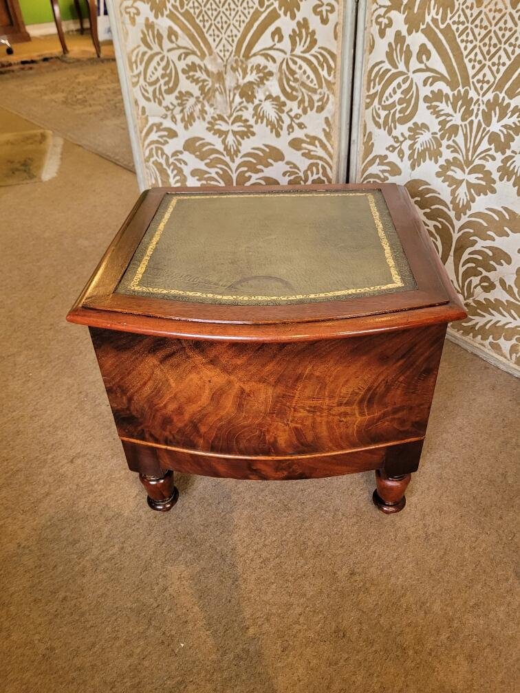 Mahogany Library Step / 19th Century-photo-1