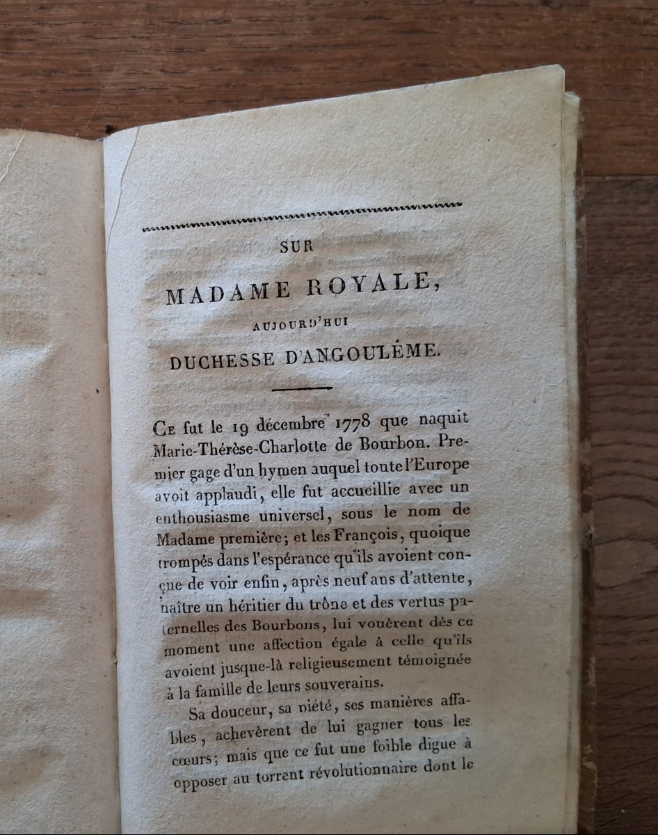 Journal De Ce Qui S'est Passé à La Tour Du Temple Pendant La Captivité De Louis XVI / 1825-photo-2