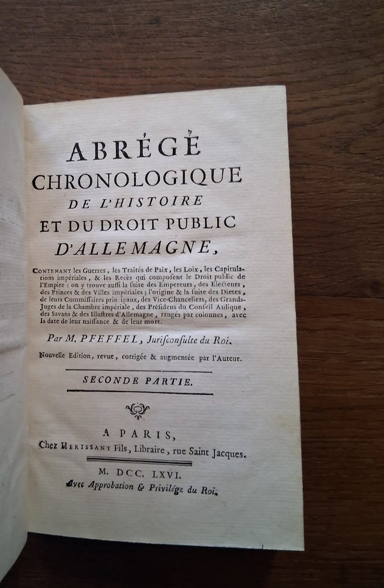Abrégé chronologique de l'histoire et du droit public d' Allemagne  /  1766-photo-3