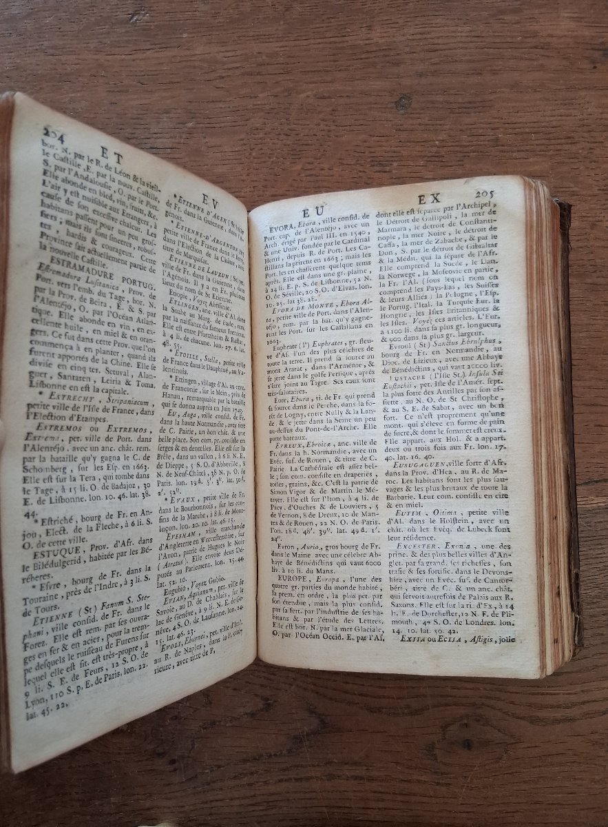 Dictionnaire Géographique Portatif par Vosgien  /  1749-photo-3