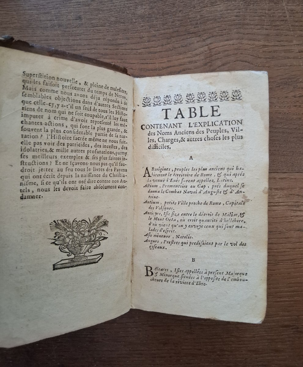 The Twelve Caesars By Suetonius  /  1684-photo-2