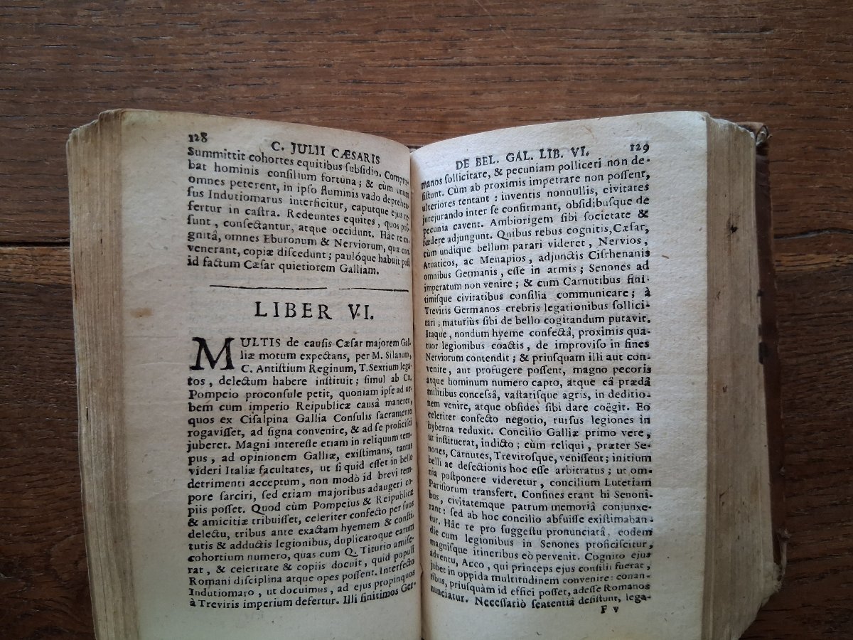 C. Lulii  Caesaris, Those That Survive  /1638-photo-1