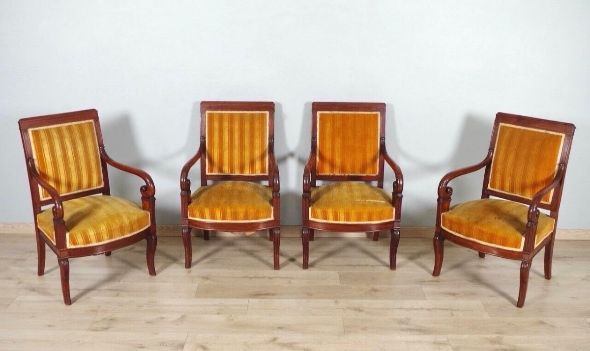 Quatre fauteuils époque Empire