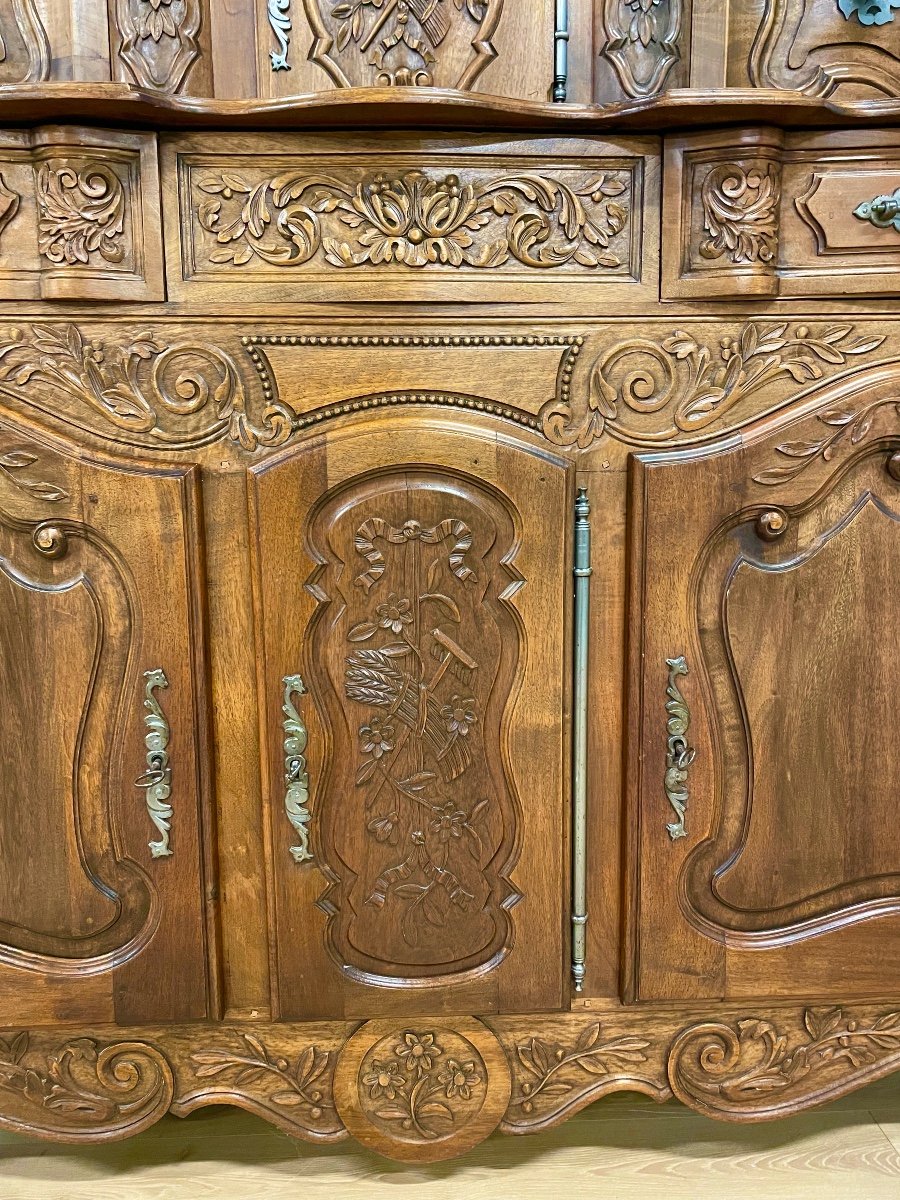 Louis XV Style Provençal Walnut Sideboard-photo-7
