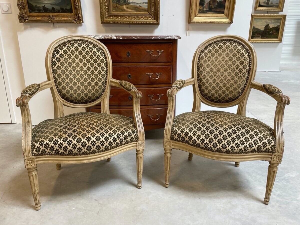 Quatre fauteuils laqués époque Louis XVI-photo-3
