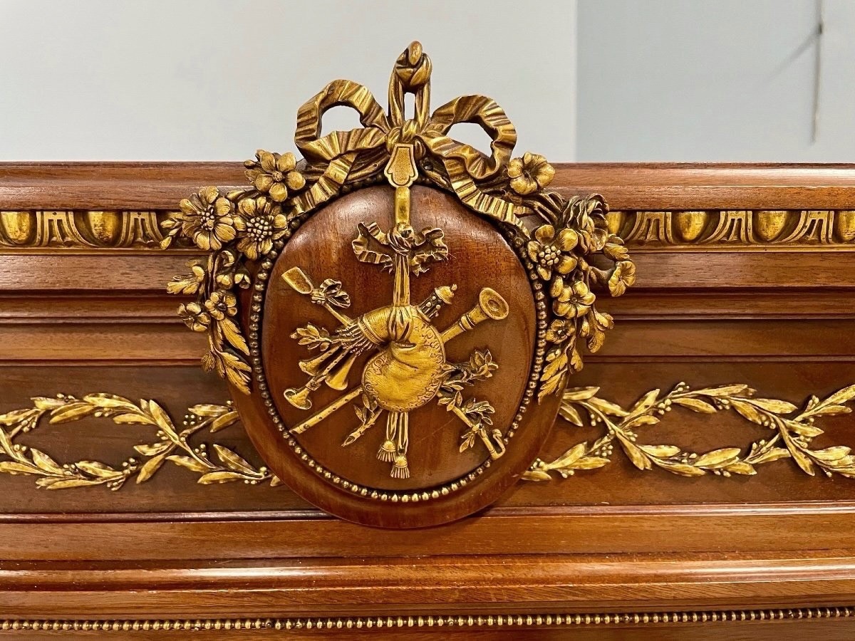 François Linke: Louis XVI Style Bed In Gilded Bronzes-photo-2