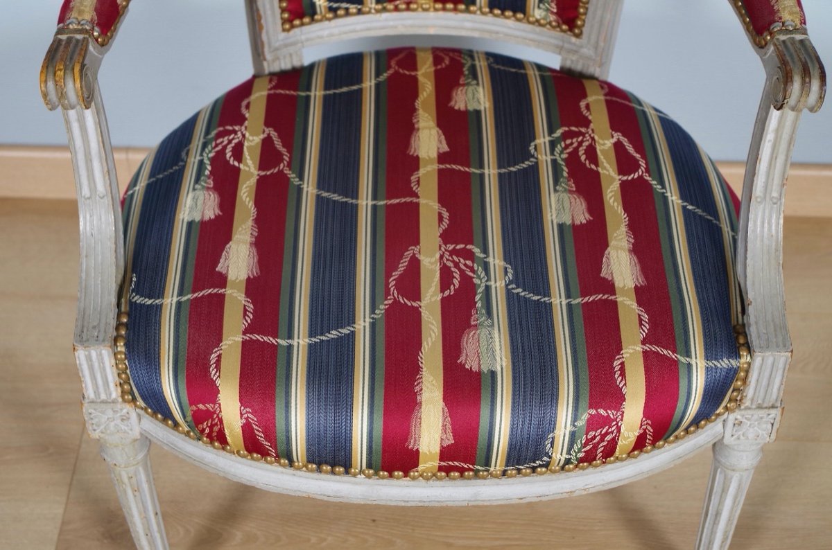 Fauteuil peint époque Louis XVI-photo-1