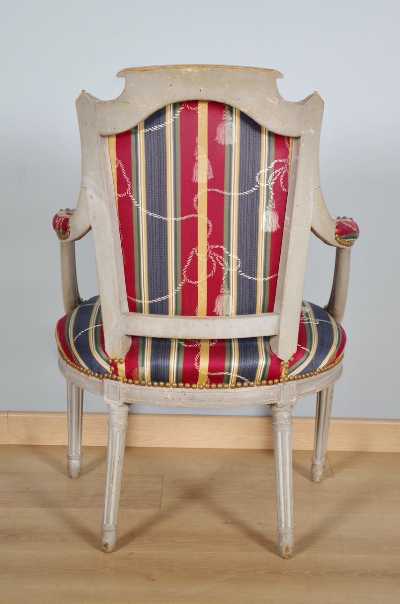 Louis XVI Period Painted Armchair-photo-5