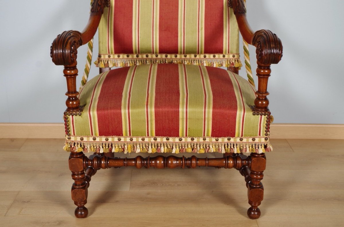 Fauteuil style Louis XIII-photo-4