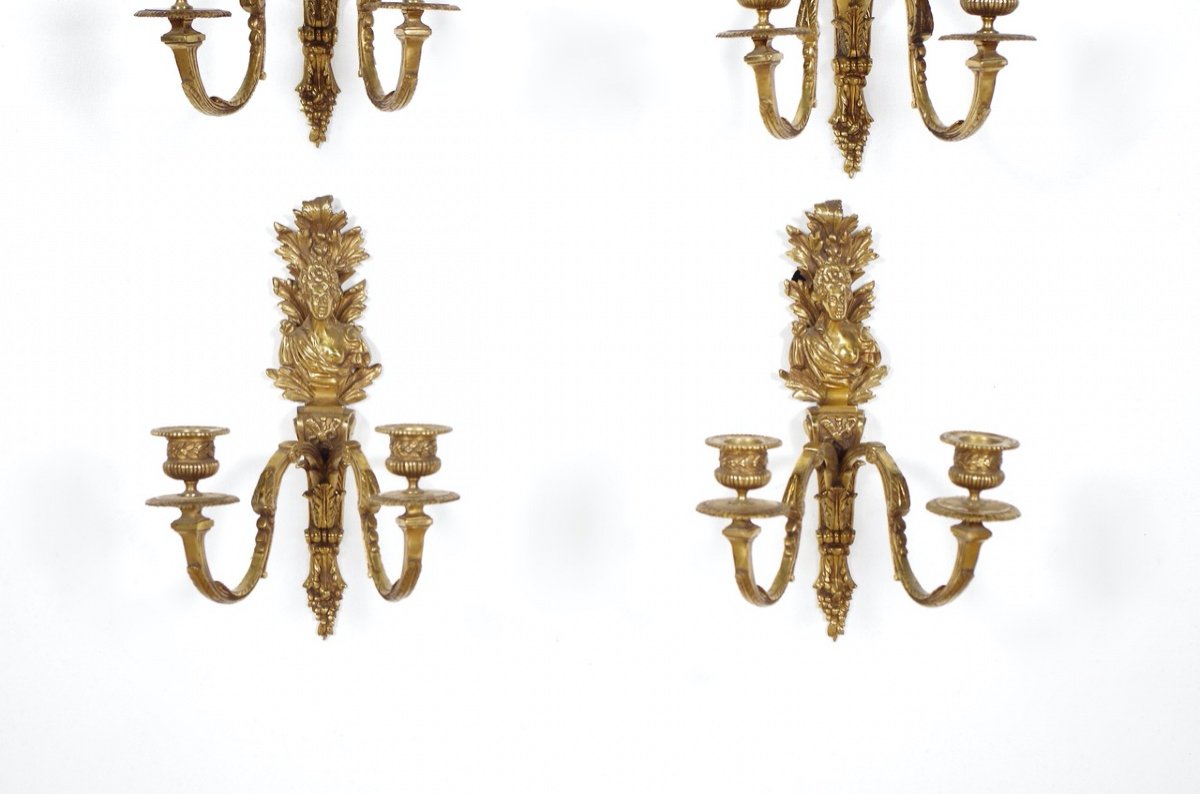 Four Louis XVI Style Gilt Bronze Wall Lights-photo-3