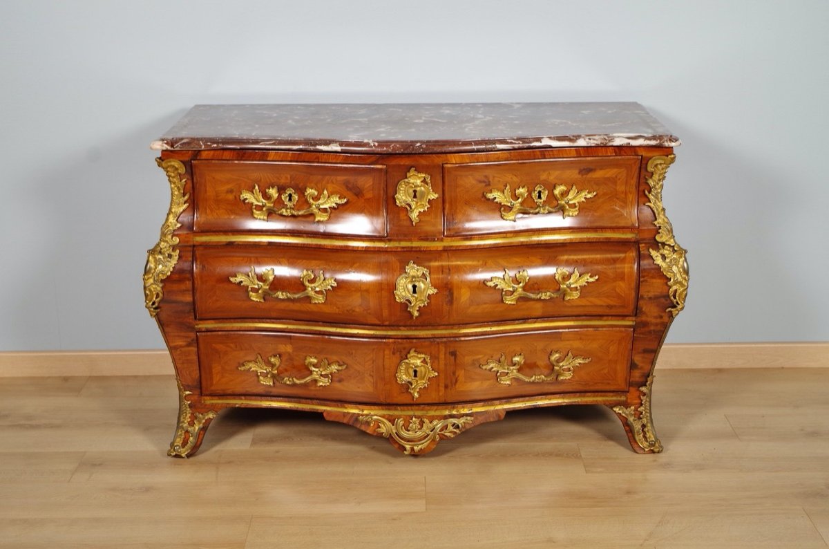 Regency Period Tomb Chest Of Drawers