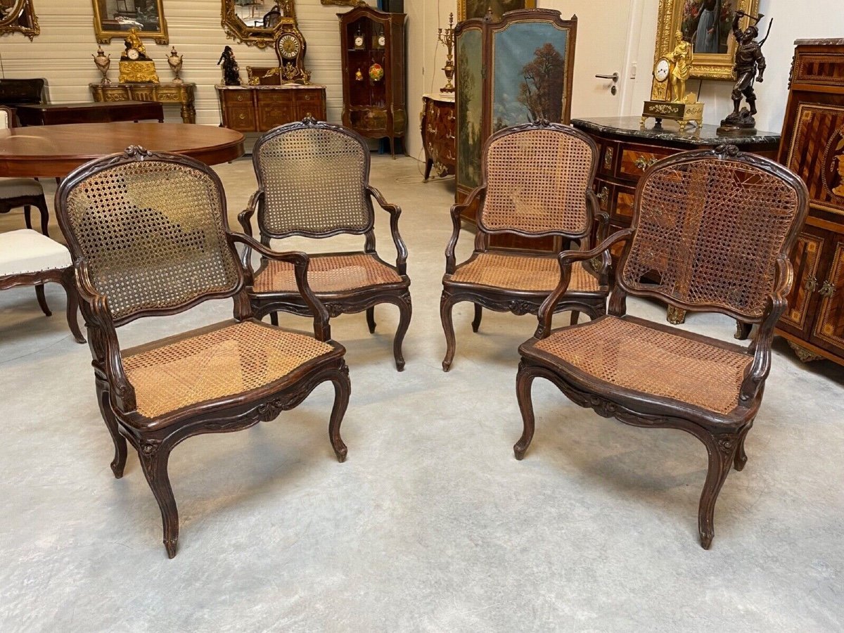 Quatre fauteuils époque Louis XV