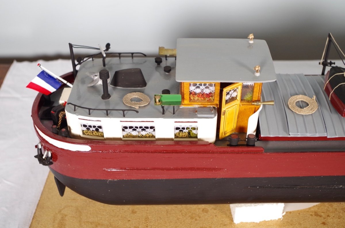 Maquette de péniche : automoteur type Freycinet-photo-4