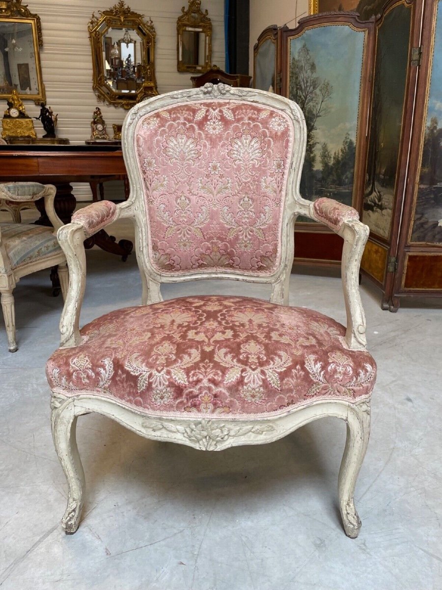Fauteuil peint époque Louis XV