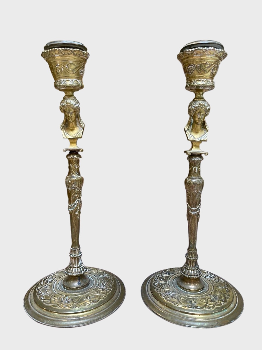 Ferdinand Barbedienne : paire de bougeoirs style Renaissance