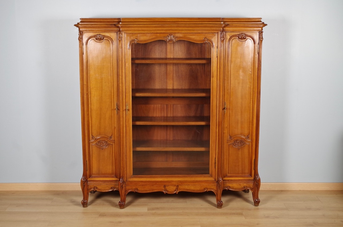 Louis XV Style Library