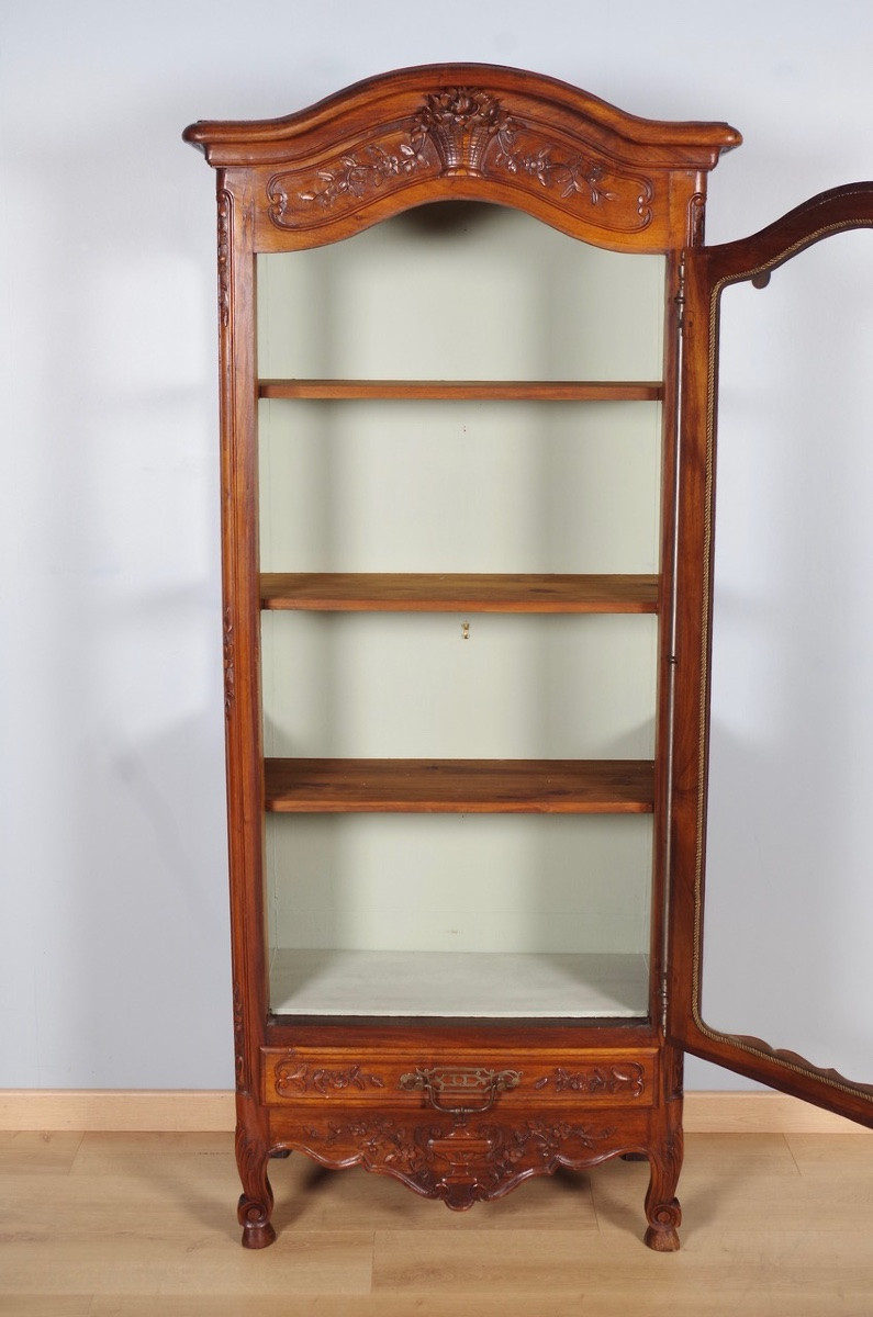 Provencal Style Display Case-photo-4