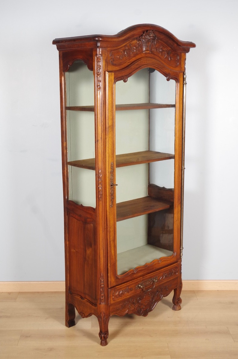 Provencal Style Display Case-photo-1