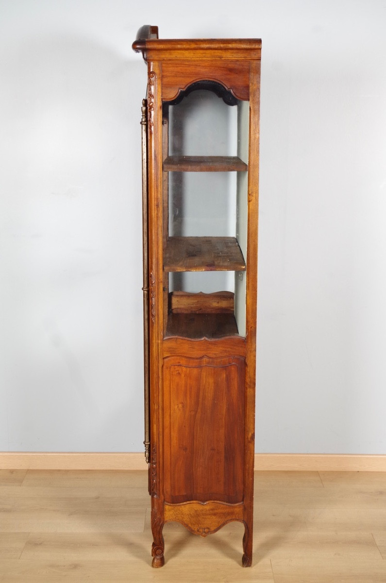 Provencal Style Display Case-photo-7