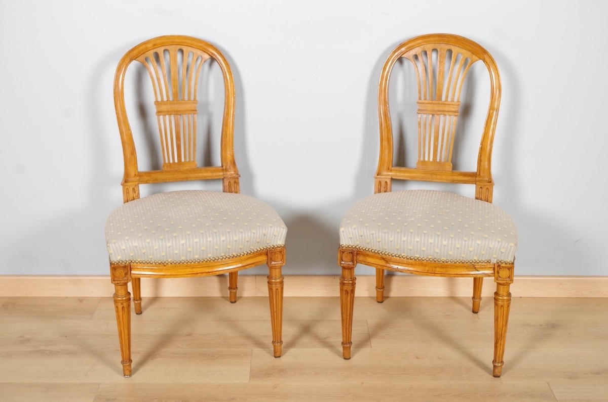 Cinq chaises époque Louis XVI-photo-1