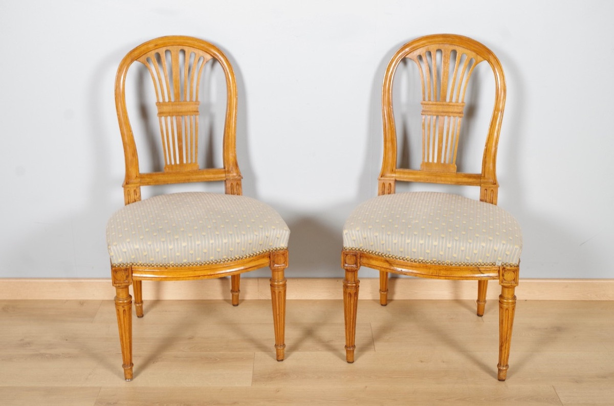 Paire de chaises époque Louis XVI-photo-2
