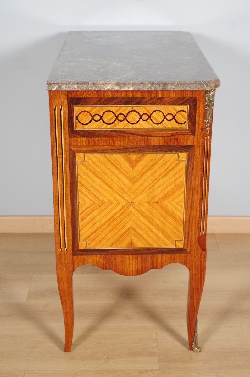 Transition Style Chest Of Drawers-photo-4