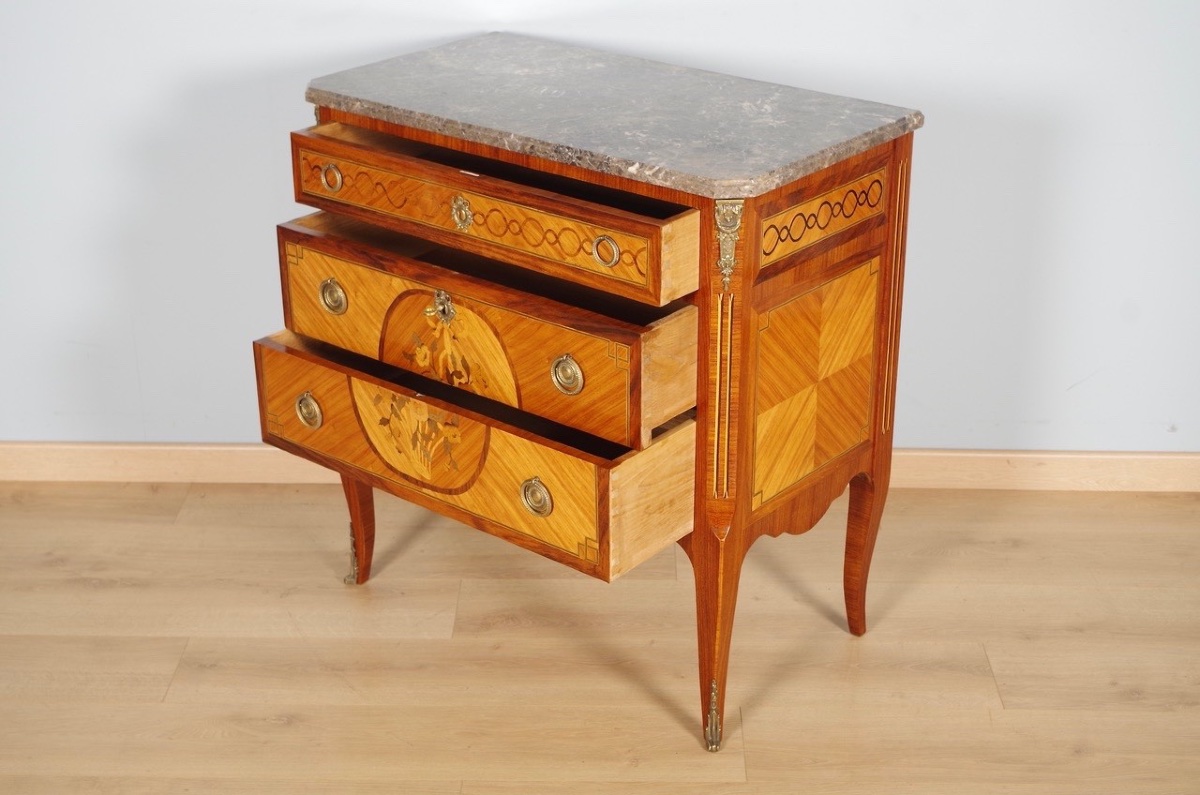 Transition Style Chest Of Drawers-photo-2