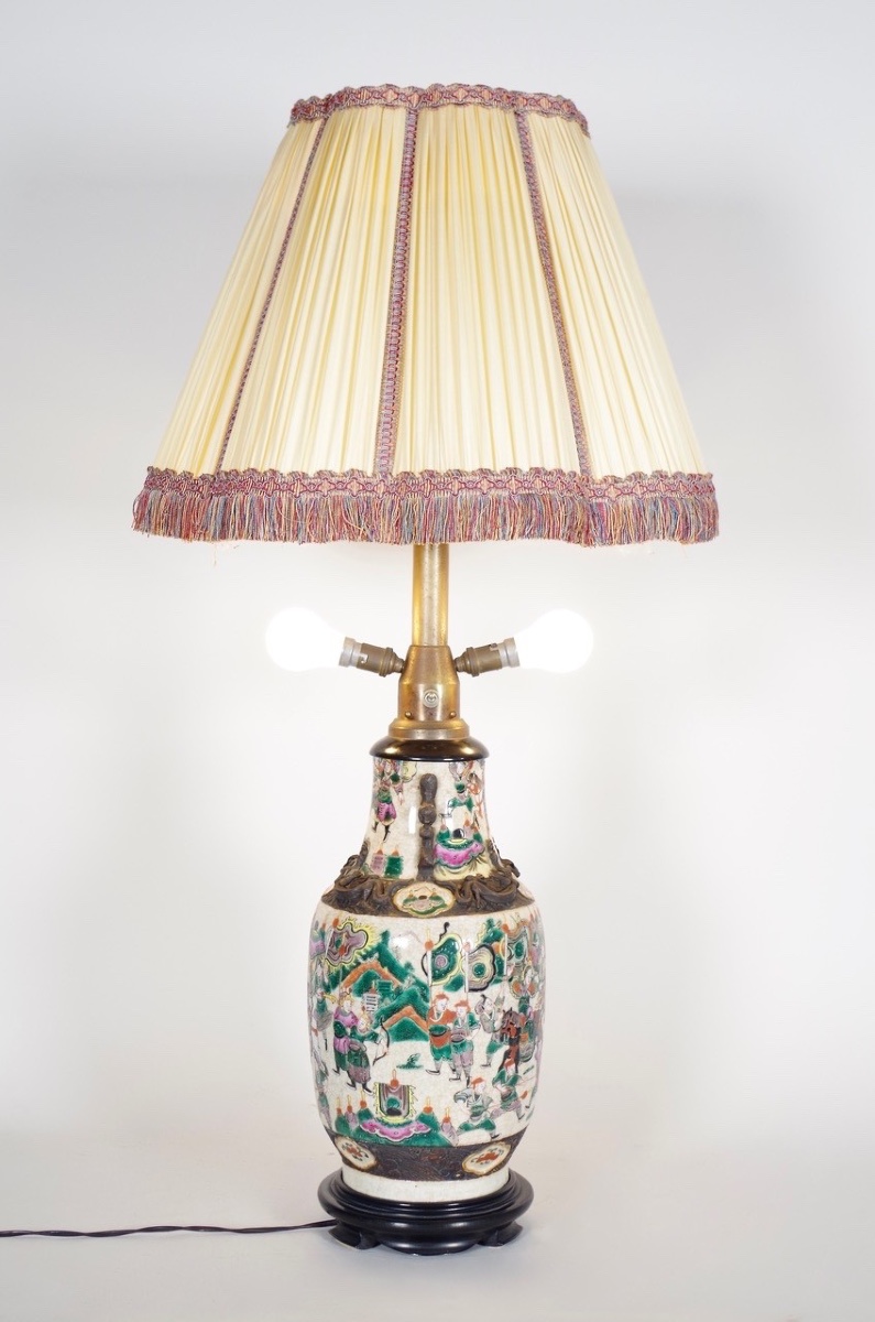 Lampe en porcelaine de Nankin Chine