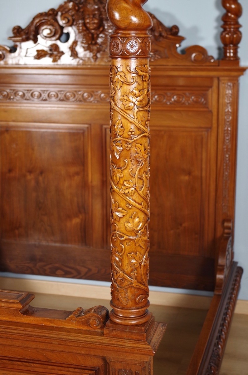 Honoré Dufin - Renaissance Style Four-poster Bed-photo-5