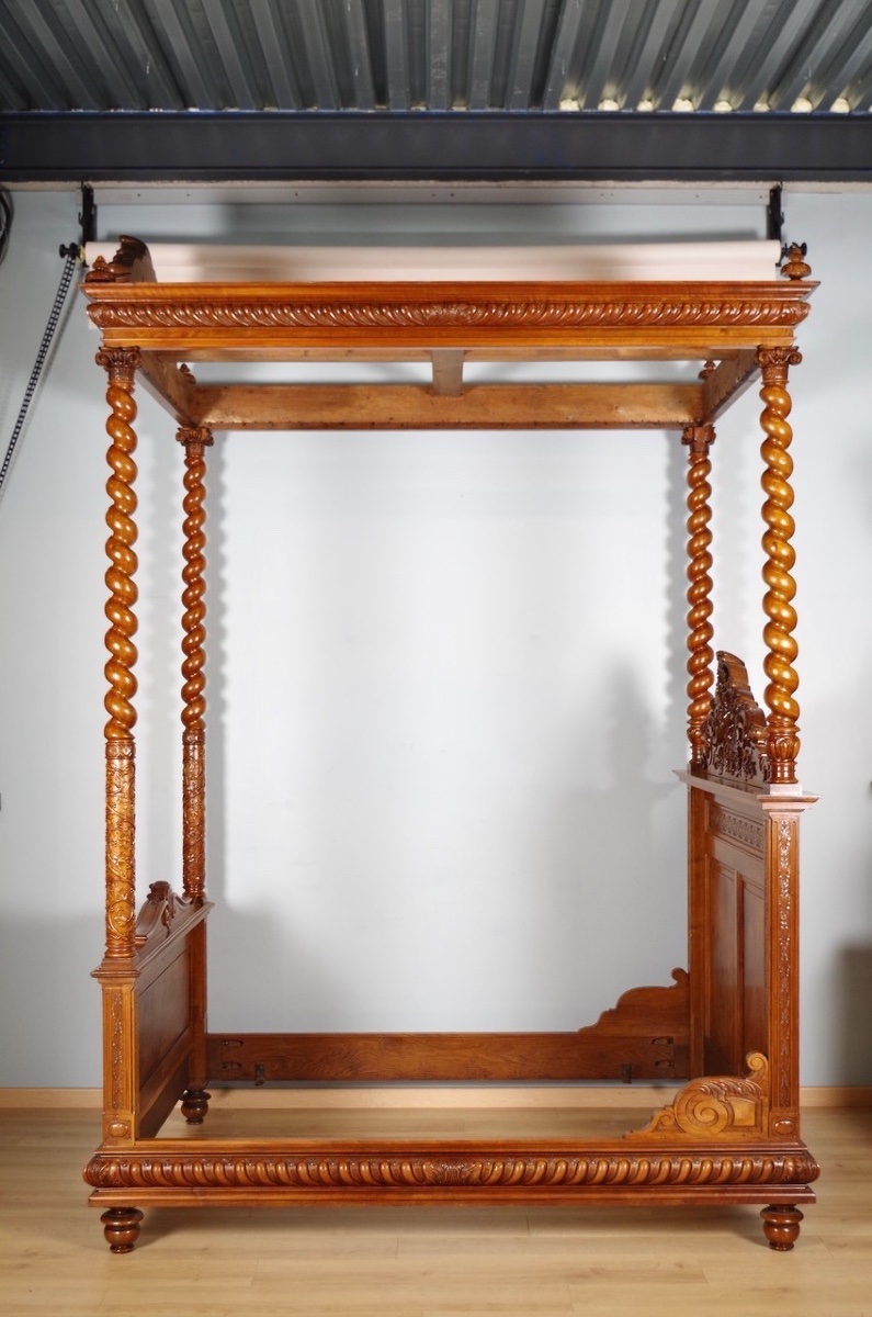 Honoré Dufin - Renaissance Style Four-poster Bed-photo-7