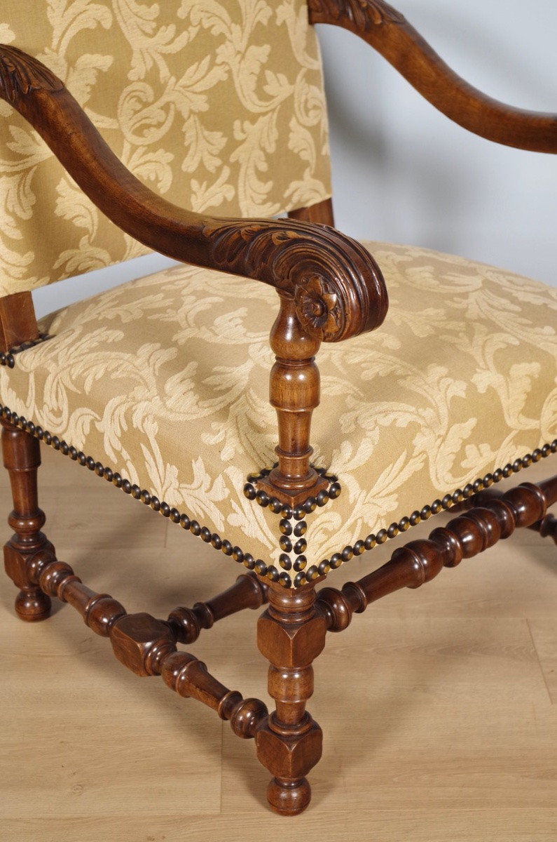 Paire de fauteuils style Louis XIV-photo-6