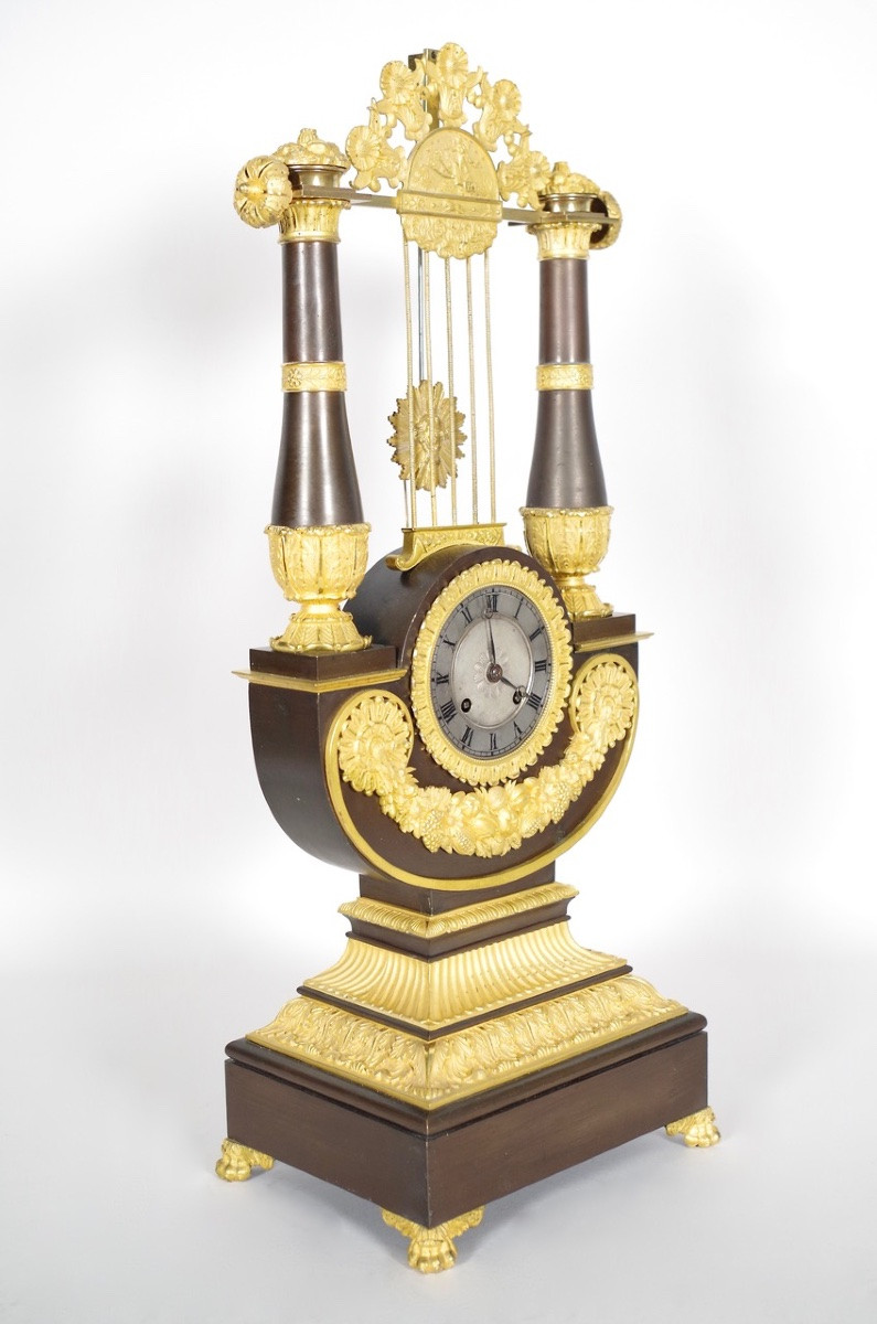Restoration Period Clock-photo-4