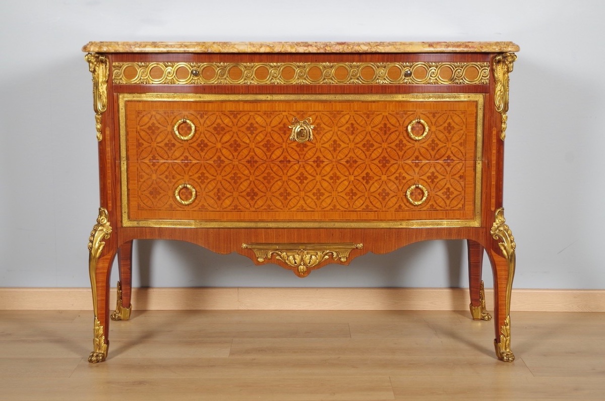 Commode style Transition dans le goût de Riesener-photo-2