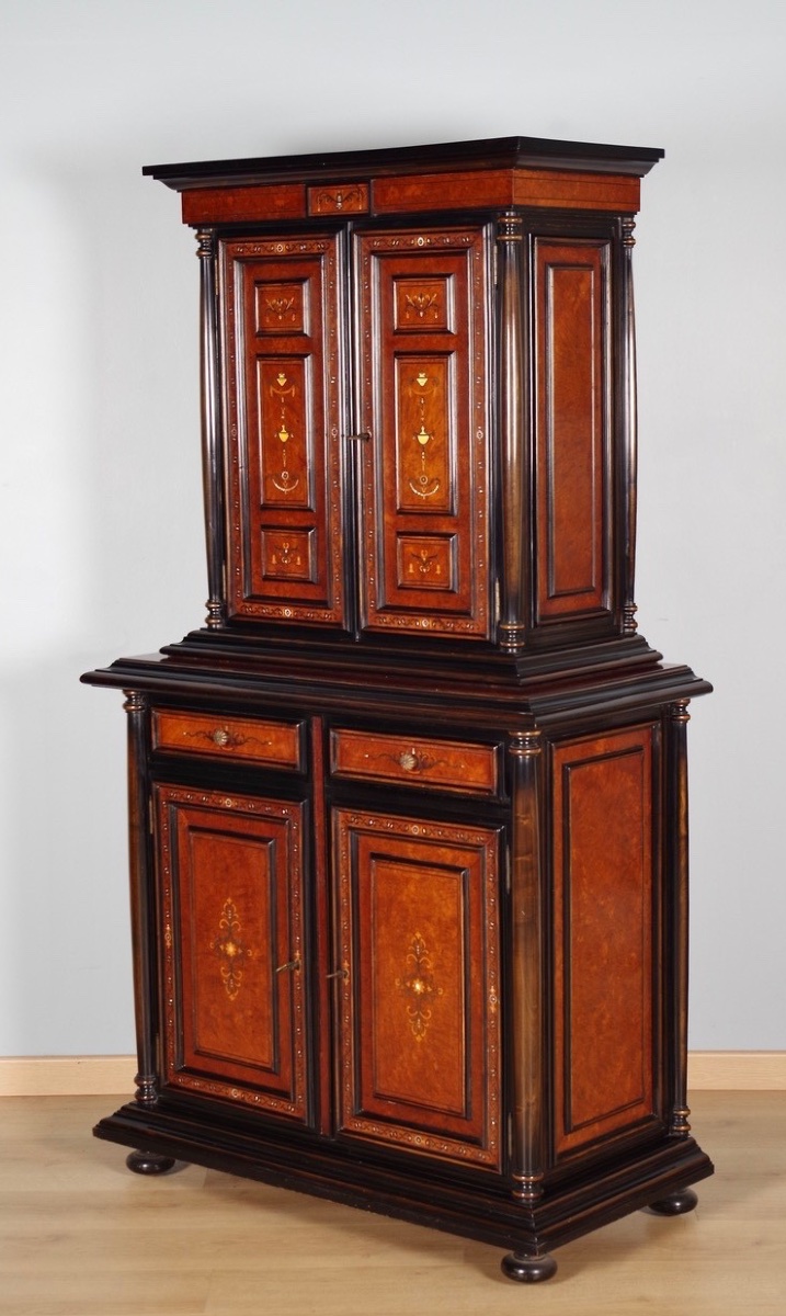 Renaissance-style Cabinet-photo-3